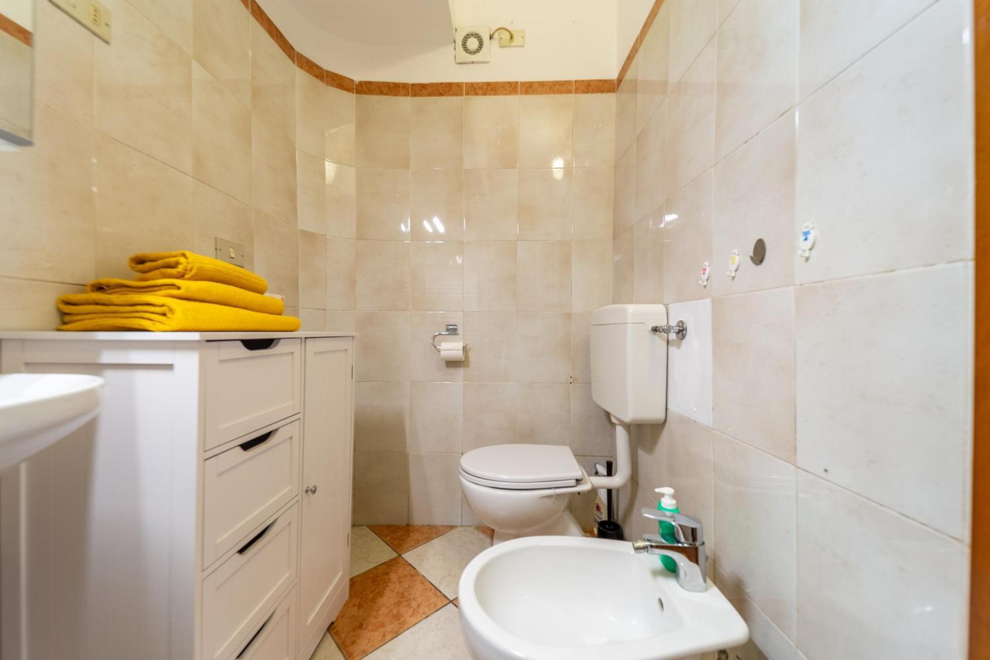 Casa Di Jennifer 3 Apartment Parma Bagian luar foto